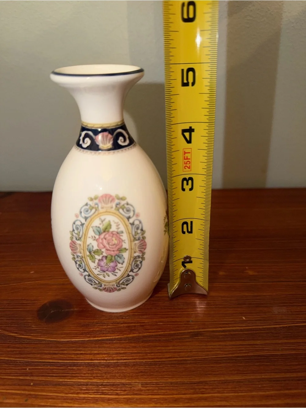 Wedgwood White Porcelain Vase with Pink Floral Medallions and Navy Trim